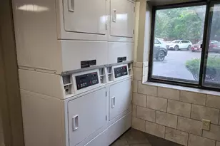 566 Washington St, Weymouth, MA 02188 - Photo 22