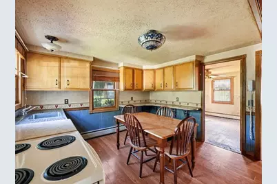 141 New Ludlow Rd, Granby, MA 01033 - Photo 6