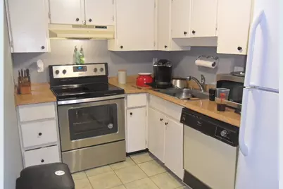 16-C Mayberry Dr #2, Westborough, MA 01581 - Photo 4