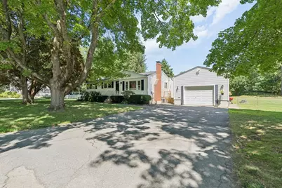 83 Colgate Dr, North Andover, MA 01845 - Photo 2