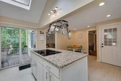 43 Joseph Rd, Framingham, MA 01701 - Photo 6
