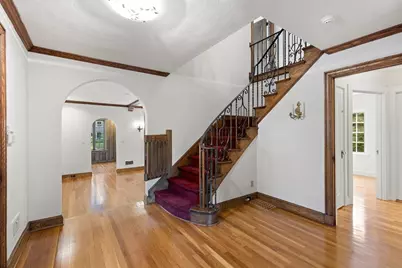 8 Bruce Ln, Newton, MA 02458 - Photo 6