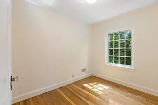 8 Bruce Ln, Newton, MA 02458 - Photo 14
