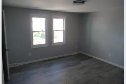 128 Woodmont St, Springfield, MA 01104 - Photo 28