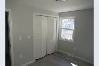 128 Woodmont St, Springfield, MA 01104 - Photo 18