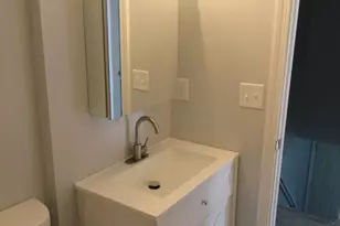 128 Woodmont St, Springfield, MA 01104 - Photo 32