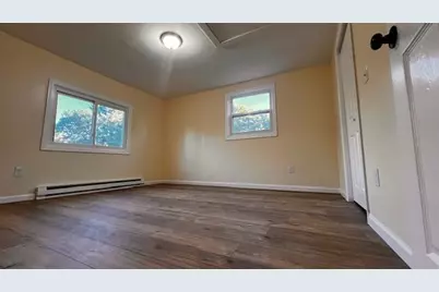 81 McCarthy Ave, Chicopee, MA 01020 - Photo 14
