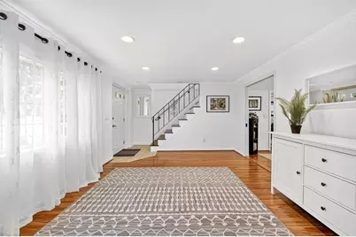 67 Angelica Dr, Framingham, MA 01701 - Photo 16