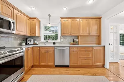 67 Angelica Dr, Framingham, MA 01701 - Photo 6