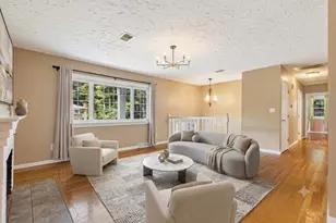 4 Jimmy St, Franklin, MA 02038 - Photo 10