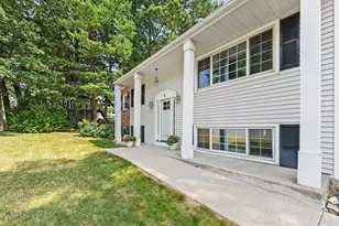 4 Jimmy St, Franklin, MA 02038 - Photo 8