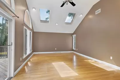 4 Jimmy St, Franklin, MA 02038 - Photo 18