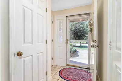 510B Ridgefield Cir #510B, Clinton, MA 01510 - Photo 2