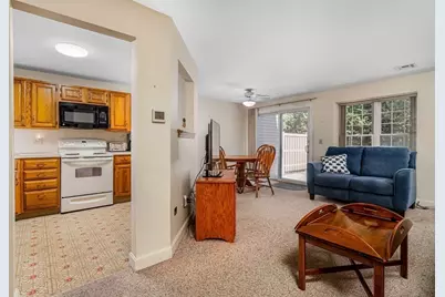510B Ridgefield Cir #510B, Clinton, MA 01510 - Photo 8