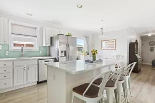 20 Cable Ave, Salisbury, MA 01952 - Photo 1