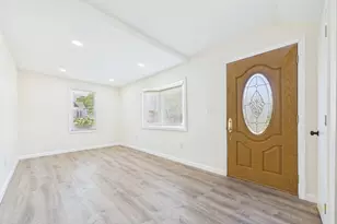 915 Rockdale Ave, New Bedford, MA 02740 - Photo 4