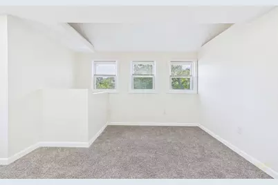 915 Rockdale Ave, New Bedford, MA 02740 - Photo 24