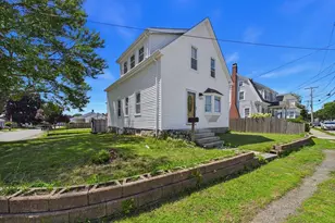 915 Rockdale Ave, New Bedford, MA 02740 - Photo 2
