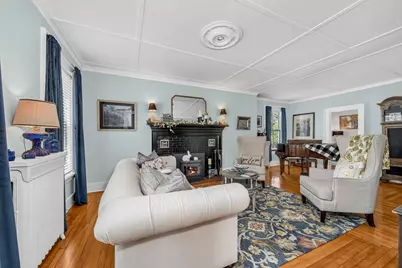 125 Chapin St, Southbridge, MA 01550 - Photo 8