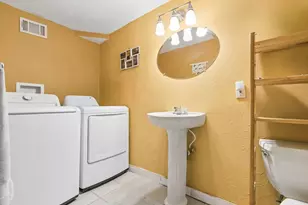 14 Grove Square, Randolph, MA 02368 - Photo 22