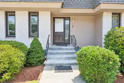 14 Grove Square #14, Randolph, MA 02368 - Photo 2