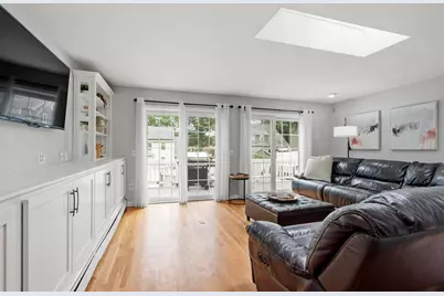105 Whitman Ave, Melrose, MA 02176 - Photo 18