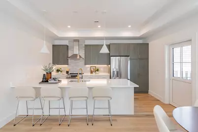 13 Bird St #2, Boston, MA 02125 - Photo 6