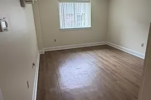 237 Garden St, Cambridge, MA 02138 - Photo 6