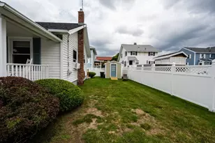 6 Weston St, Hull, MA 02045 - Photo 16