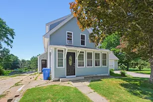 85 Fisher St, Holliston, MA 01746 - Photo 2