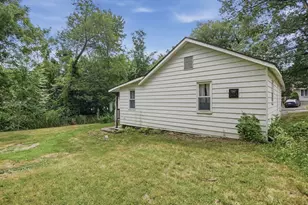 5 Wildwood Rd, Millbury, MA 01527 - Photo 26