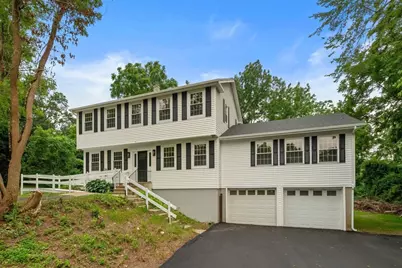 125 Bayview Ave, Berkley, MA 02779 - Photo 1