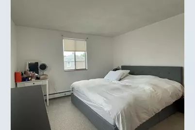 79 Central St #5, Waltham, MA 02453 - Photo 8
