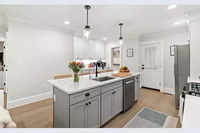 44 Boutwell St #1, Boston, MA 02122 - Photo 8