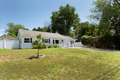 18 Brookfield Ter #0, Framingham, MA 01701 - Photo 2