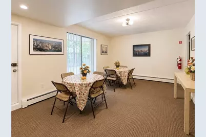 31 Harris #102, Brookline, MA 02446 - Photo 6