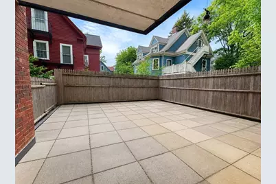 31 Harris #102, Brookline, MA 02446 - Photo 8