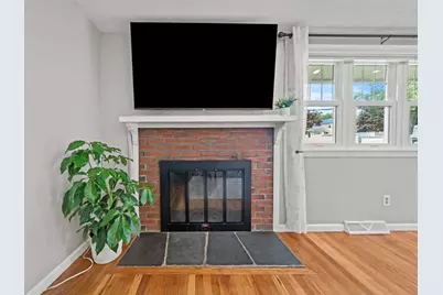 19 Magnolia St, Saugus, MA 01906 - Photo 6