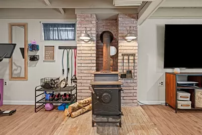19 Magnolia St, Saugus, MA 01906 - Photo 20
