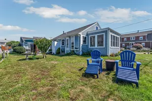 411 Maravista Ave, Falmouth, MA 02536 - Photo 4