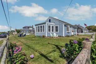 411 Maravista Ave, Falmouth, MA 02536 - Photo 8