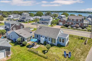 411 Maravista Ave, Falmouth, MA 02536 - Photo 6