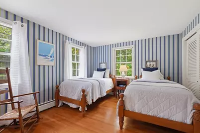 32 Thayer Farms Rd, Attleboro, MA 02703 - Photo 32