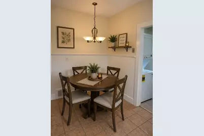 110-114 Ashley St, West Springfield, MA 01089 - Photo 10