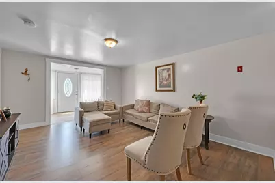 16 Highland St, Spencer, MA 01562 - Photo 8