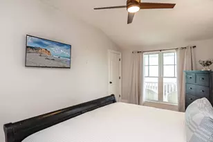 28 Beach Rd, Oak Bluffs, MA 02557 - Photo 22