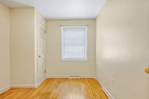 128 W Canton Cir, Springfield, MA 01104 - Photo 18