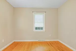 128 W Canton Cir, Springfield, MA 01104 - Photo 18