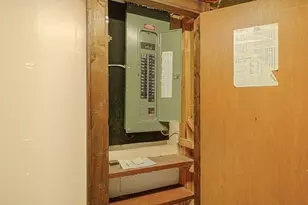 128 W Canton Cir, Springfield, MA 01104 - Photo 30