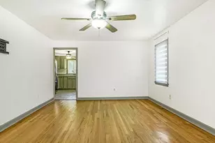 128 W Canton Cir, Springfield, MA 01104 - Photo 22